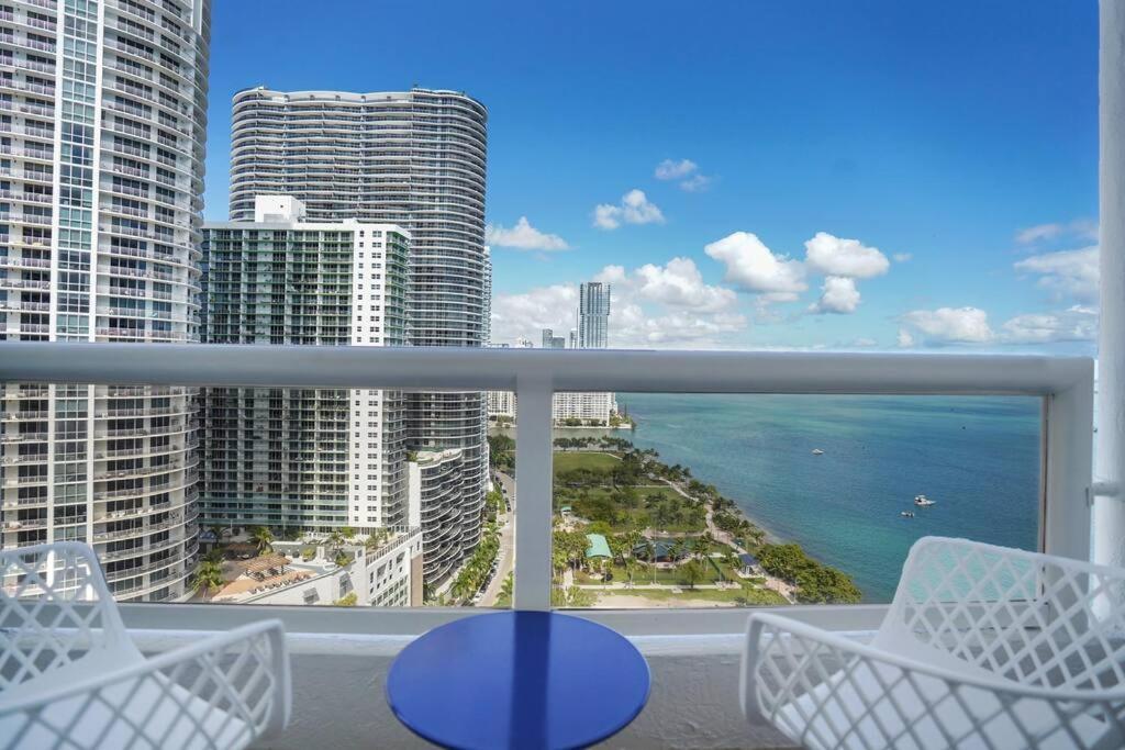 Appartement Make It Happen! Brand New With Amazing Water Views à Miami Extérieur photo