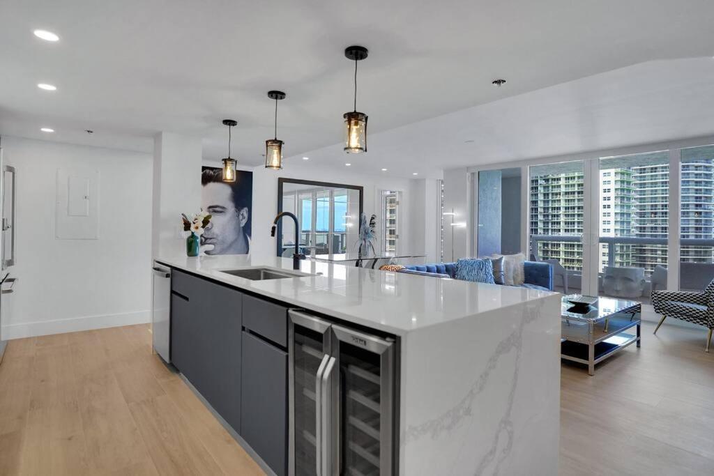 Appartement Make It Happen! Brand New With Amazing Water Views à Miami Extérieur photo