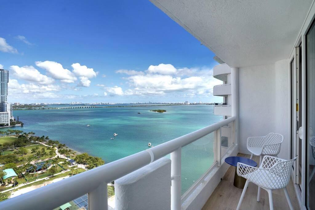 Appartement Make It Happen! Brand New With Amazing Water Views à Miami Extérieur photo